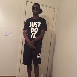 Meet your Posher, Dwayne